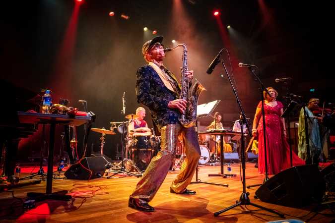  Idris Ackamoor & The Pyramids in TivoliVredenburg by Jelmer de Haas